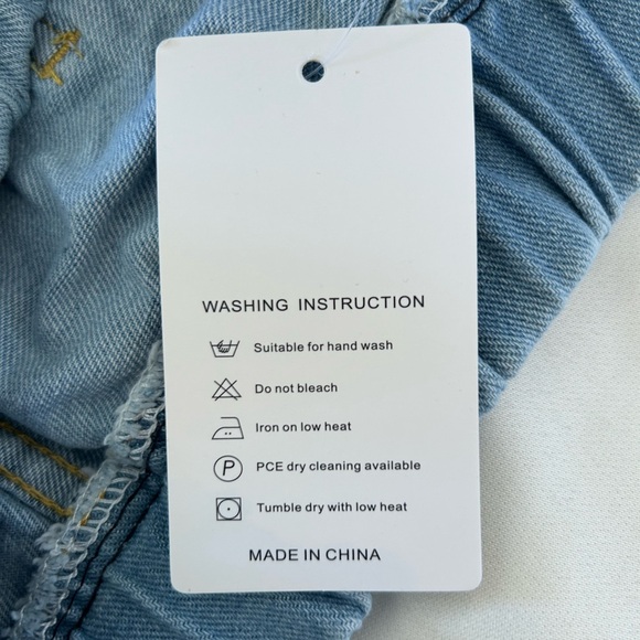 Drawstring Frayed Shorts - Picture 7 of 7